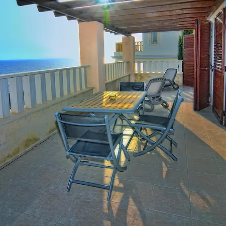 Mia * Paphos